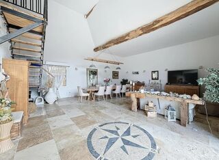  Maison � vendre 6 pi�ces 247 m�