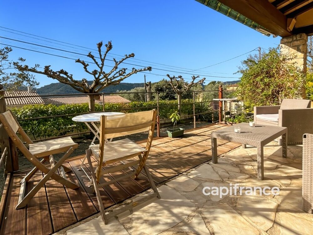 Vente Villa Belle villa provençale rénovée avec vue sur les collines  à BAGNOLS EN FORET (83) Bagnols en foret