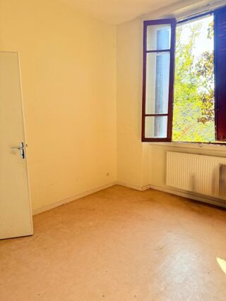  Immeuble  vendre 110 m