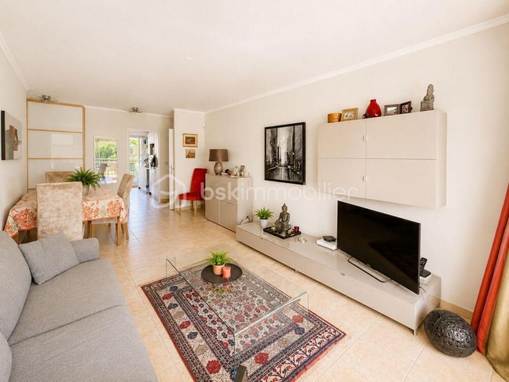Vente Appartement ANTIBES – APPARTEMENT 4 PIÈCES 87 m² – TERRASSE 30 m² – DOUBLE GARAGE – CALME – PISCINE Antibes