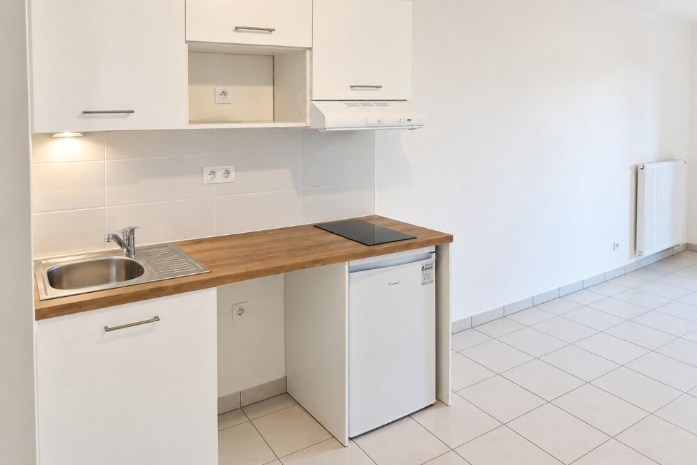Location Appartement T2 avec balcon et parking à MONTPELLIER Montpellier