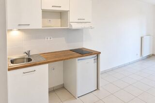  Appartement à louer 2 pièces 38 m²