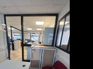   LOCAL COMMERCIAL - BUREAUX A LOUER VILLENEUVE LE ROI Villeneuve le roi