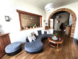  Maison  vendre 8 pices 208 m