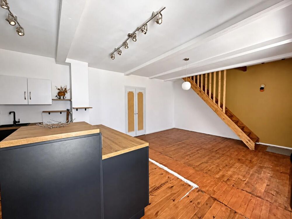 Vente Maison Maison de ville de 67 m² à Bourg-Argental Bourg argental