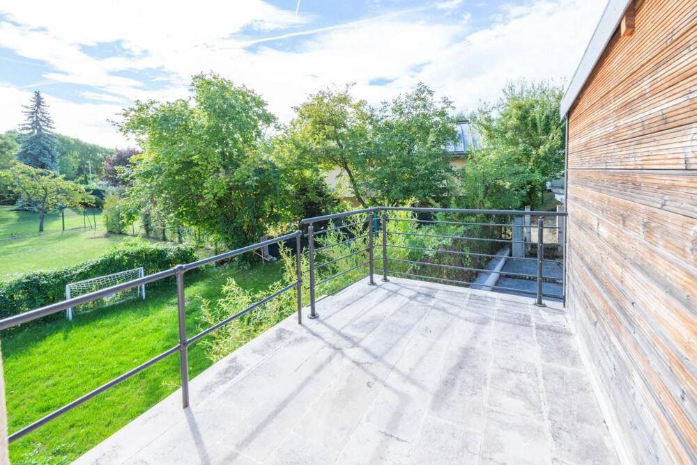 Maison rénovée 102 m²  3 chambres, terrasse  Le Pecq, à 200 m