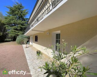  Maison  vendre 11 pices 230 m