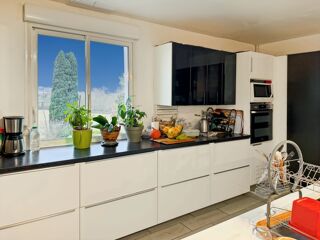 Maison à vendre 8 pièces 196 m²
