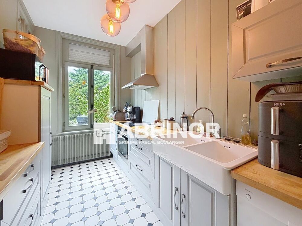 Vente Maison ROUBAIX - ALFRED MOTTE - MAISON PLEINE DE CACHET - 5 CHAMBRES - 2 GARAGES Roubaix