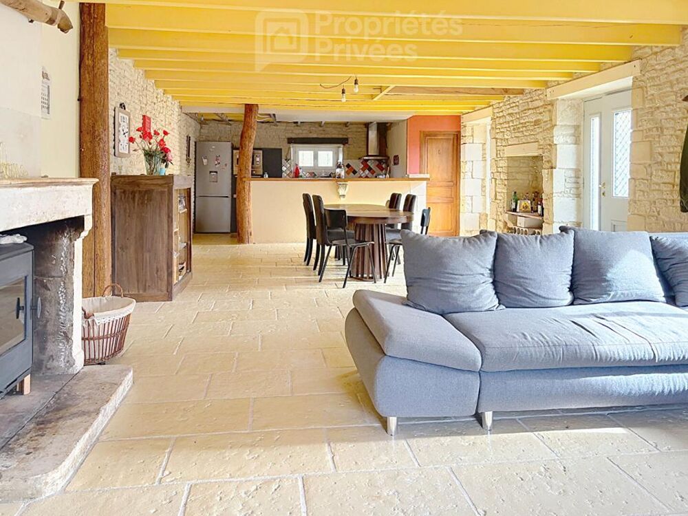 Longère de charme 135 m2 avec dépendances de 95 m2