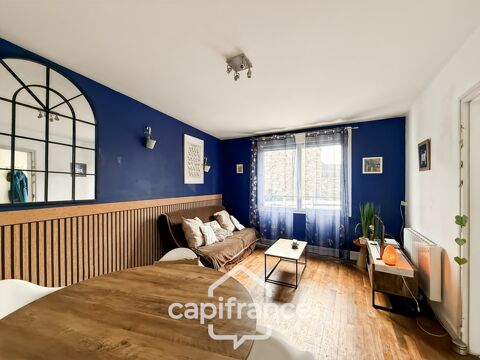   � vendre Maison de bourg � 3 chambres � Grenier am�nageable � Garage � Centre-bourg LE SOURN (56) Maison - 4 pi�ce(s) - 90 m�