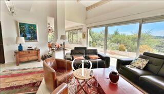  Villa � vendre 8 pi�ces 258 m�