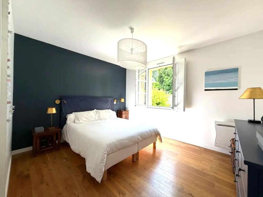 à vendre  Duplex/triplex Saint-Germain-en-Laye (78100)