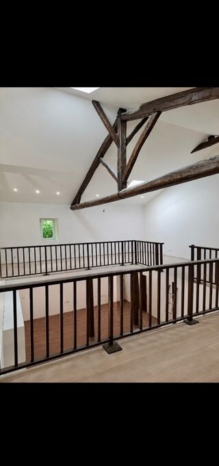  Immeuble à vendre 178 m² Chevillon