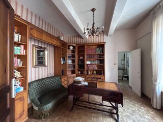  Maison � vendre 8 pi�ces 318 m�