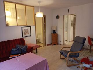  Immeuble à vendre 15 + pièces 220 m²