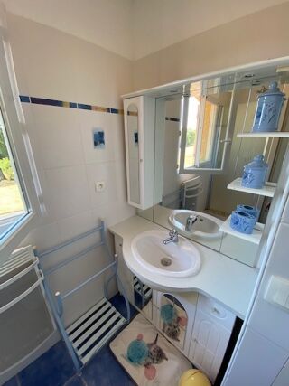  Villa à louer 5 pièces 155 m²