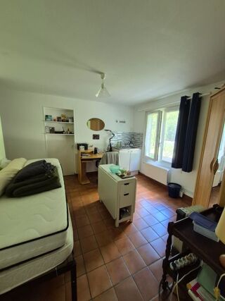  Appartement à louer 1 pièce 28 m²