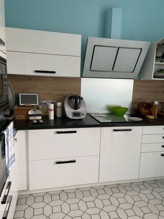  Maison à louer 7 pièces 195 m²