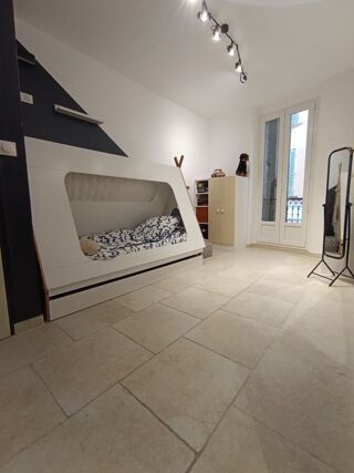  Appartement � louer 5 pi�ces 79 m�
