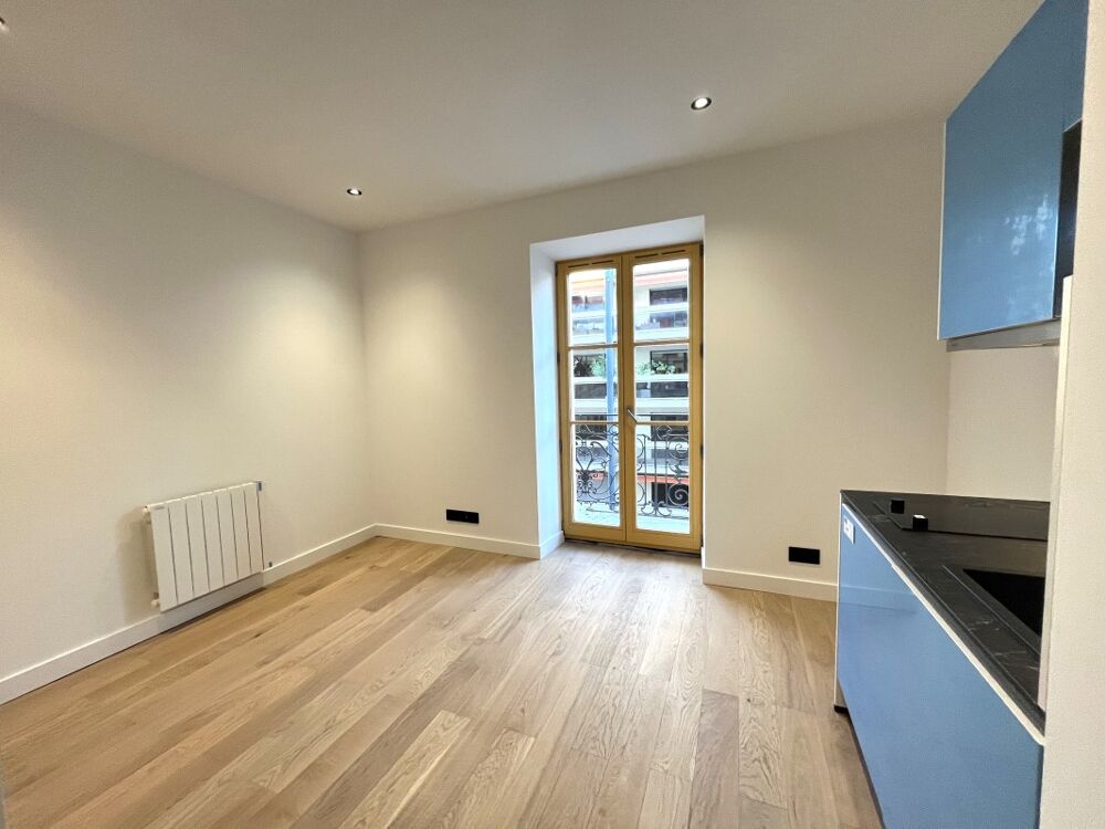 Location Appartement T1 avec balconnet à NICE Nice