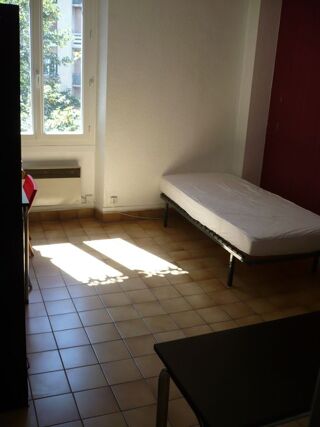  Appartement à louer 1 pièce 18 m²