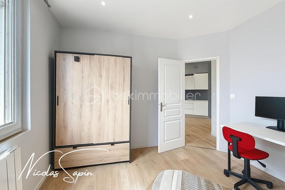 ### **? Saint-Martin-dHères  T2 rénové