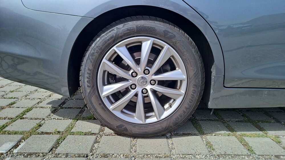 Q50 2.2 d 170 7G-Tronic Premium 2015 occasion 73000 Chambery