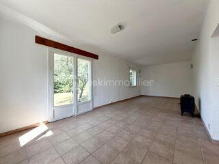  Propriété/château à vendre 5 pièces 118 m²