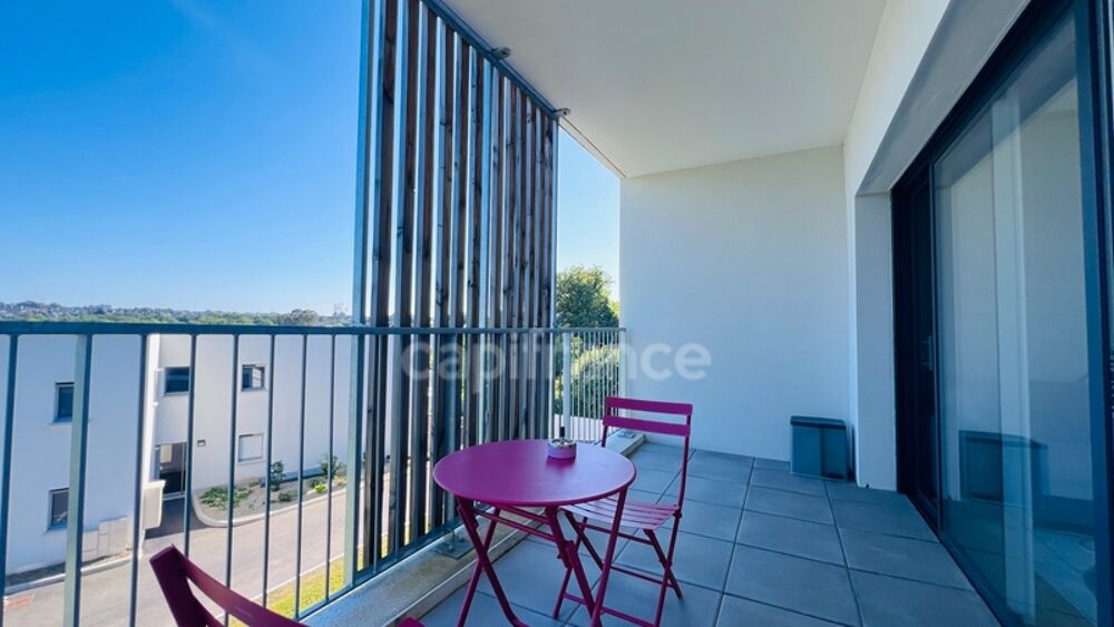 Département Finistère (29)  À vendre à Quimper, quartier Kerfeunteun : studio de 29,29 m² habitables avec terrasse et parking e