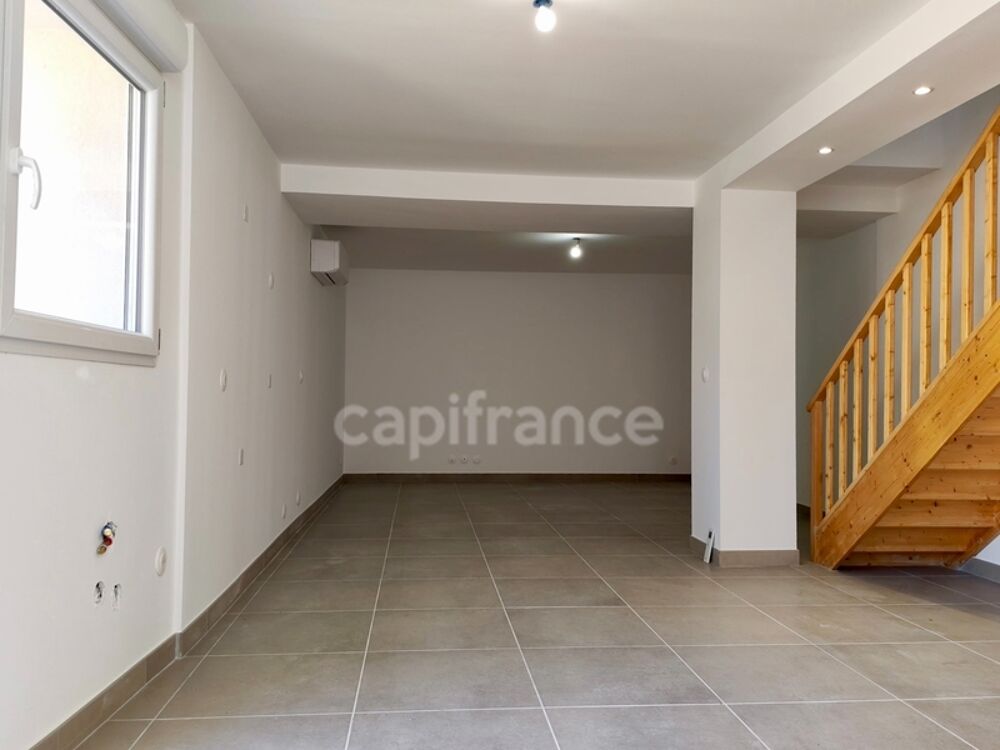 Appartement à vendre 5 pièces EYRAGUES (13)