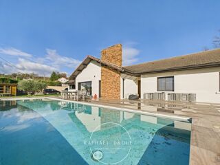  Maison � vendre 12 pi�ces 260 m�