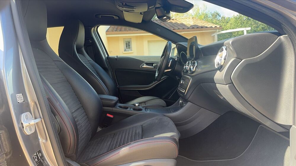 Classe GLA I 220 d 177 7G-DCT Fascination - Automatique 2017 occasion 24000 Perigueux