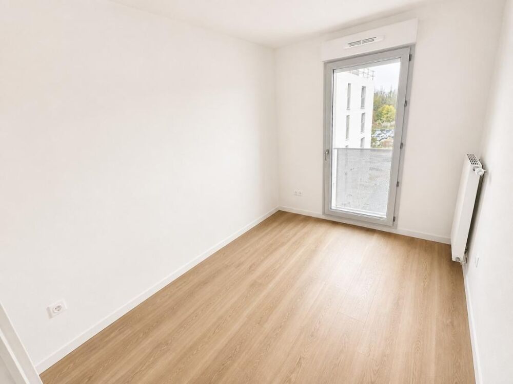Location Appartement T3 avec parking et balcon à CLERMONT DE L'OISE Clermont