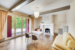  Immeuble à vendre 4 pièces 151 m²