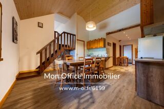  Immeuble à vendre 12 pièces 452 m² Montclar