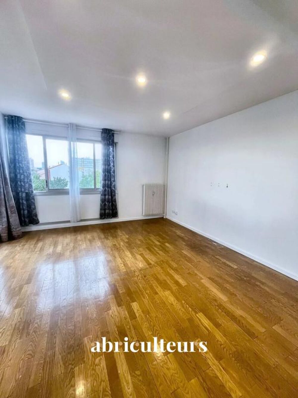 Location Appartement Grand 3 pièces non meublé proche de Gratte Ciel Villeurbanne