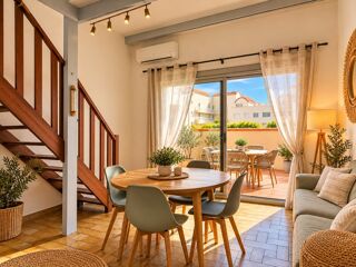 Vente Maison Charmante maison avec terrasse, 4 à 6 couchages et parking privatif, à deux pas du port Gruissan