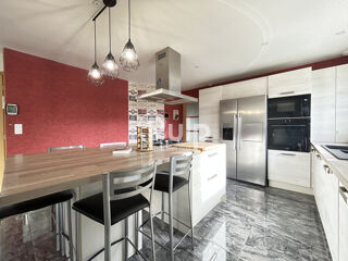  Maison � vendre 6 pi�ces 130 m�