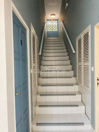  Immeuble à vendre 8 pièces 195 m²