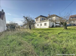  Immeuble � vendre 10 pi�ces 216 m�