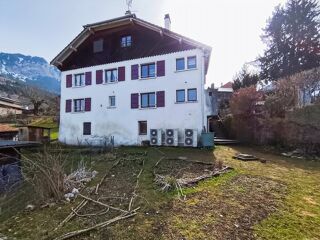  Immeuble � vendre 12 pi�ces 334 m�