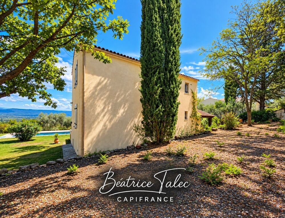 Vente Maison Maison 4 pièces, piscine, vue sur les vignes, Puyloubier, Provence, Montagne Sainte-Victoire, Bouches-du-Rhône Puyloubier