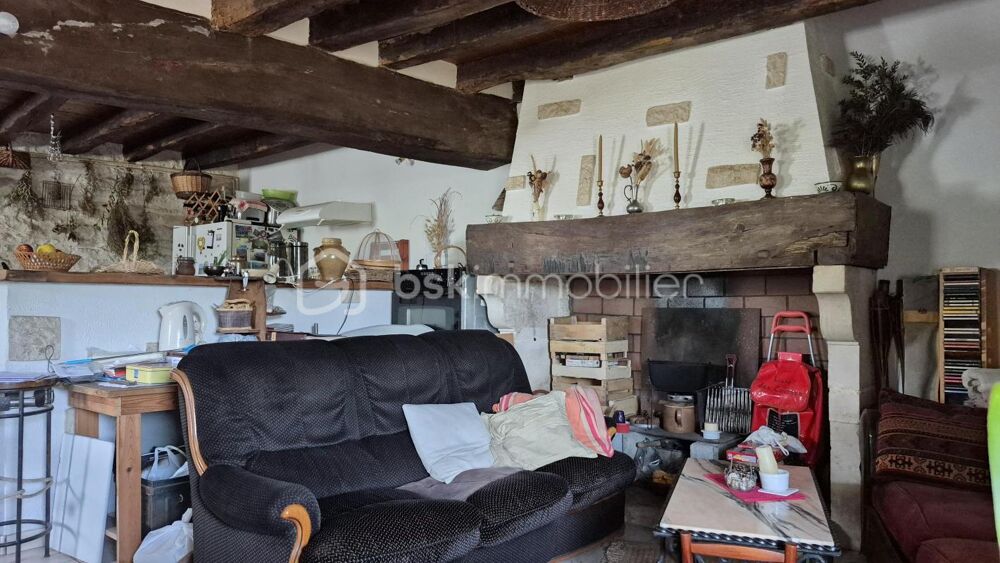 Vente Maison Coup de Cœur :  Maison de Charme XVIIIème (DPE C),  5 pièces, 3 chambres au bord de la Boutonne Chize