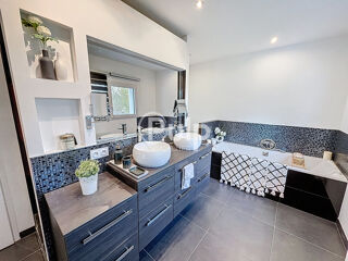  Maison � vendre 296 m�