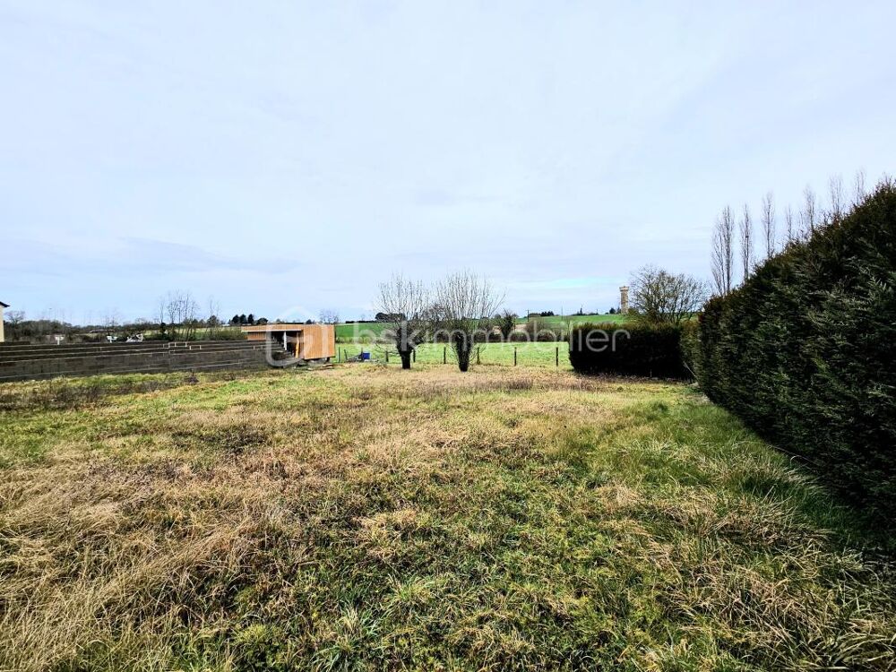 Vente Terrain 25 minutes de Tours - Dans village tous commerces Pernay