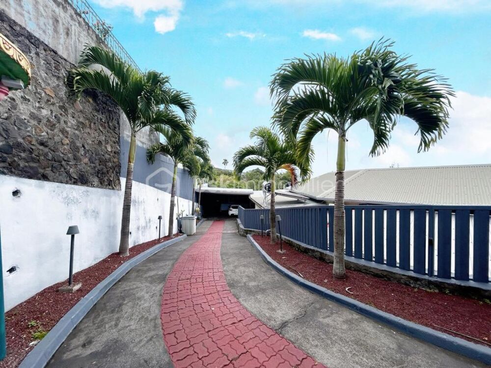 � vendre  Villa Saint-Paul (97460)