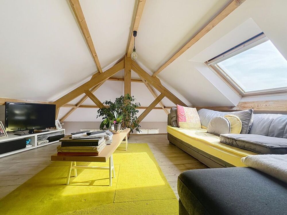 Maison de plain-pied 4 chambres et 1 bureau sur sous-sol total