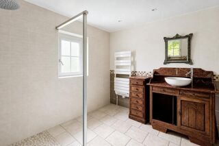  Maison à vendre 11 pièces 326 m²