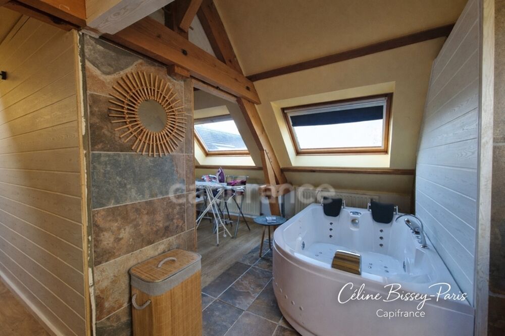 Maison 6 pièces, 4 chambres, 812M2 Terrain, 1 Garage, MESNIL SAINT LOUP (10)